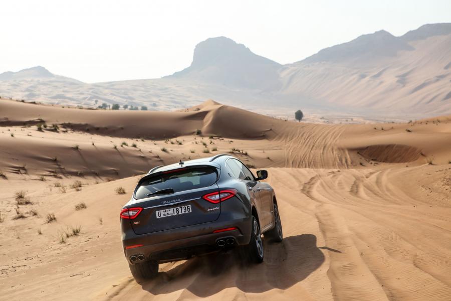  Maserati Levante S Q4 GranSport 2017 года  (фото 33 из 43)
